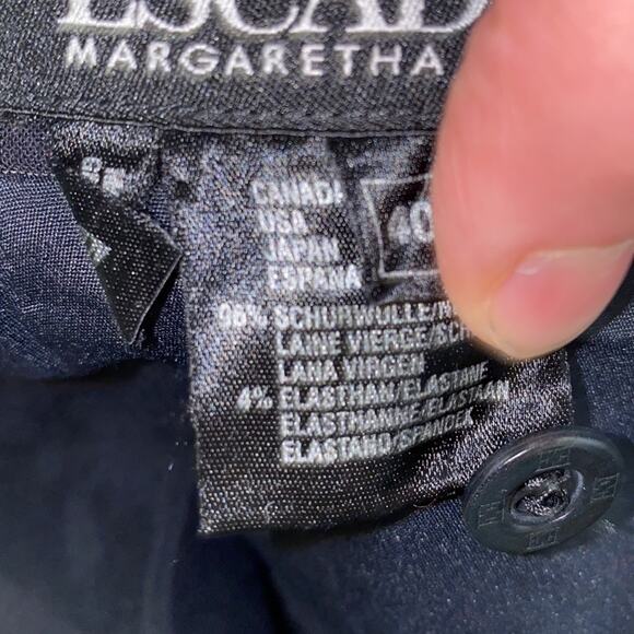 Escada Vintage Pinstripe Skirt & Blazer Set Sz 10 Lightweight Fitted Designer - Picture 13 of 16